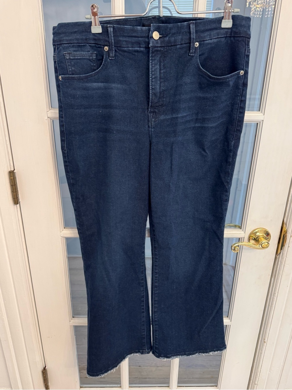 GOOD AMERICAN Women’s Dark Wash Good Legs Crop Mini Fray Hem Bootcut Jeans